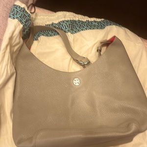 Large Tory Burch tote bag in pebbled leather